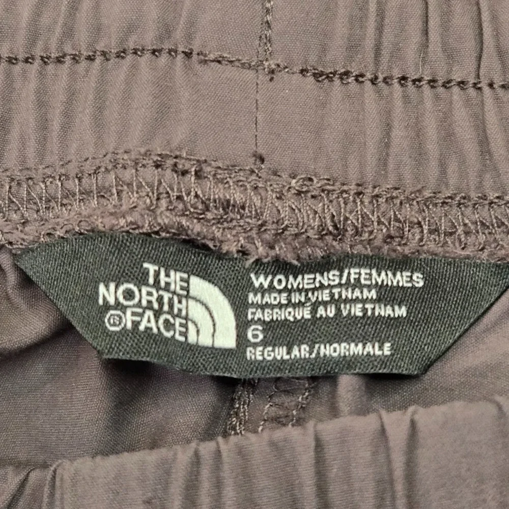 The North Face Nylon Tapered Hiking Pants Women's Size 6 Brown/Deep‎ Taupe